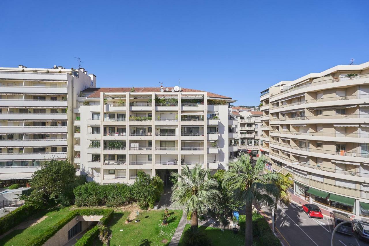 3P Between Croisette Beaches And Antibes Street Cannes Dış mekan fotoğraf
